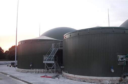 Biogasanlage JCBE Derby Gesamtansicht Juli 2018